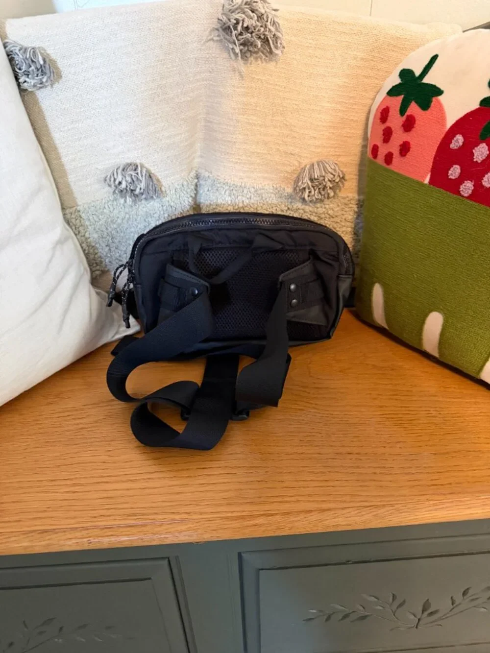 The North Face TNF Explore BLT 3L Lumbar Pack Black White Fanny Pack Bag